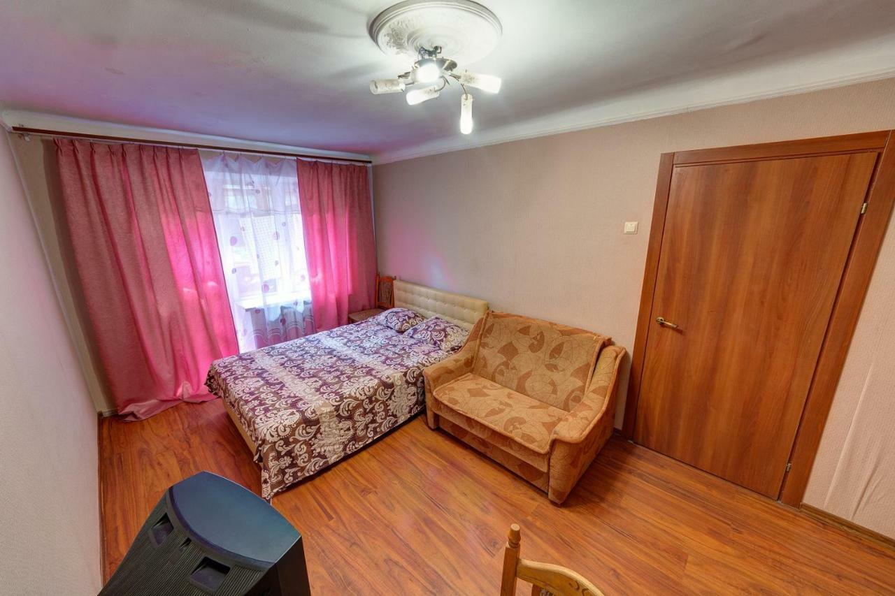 Apartments On The Street Evgeniya Konovalets, 29A Kiev Exterior foto